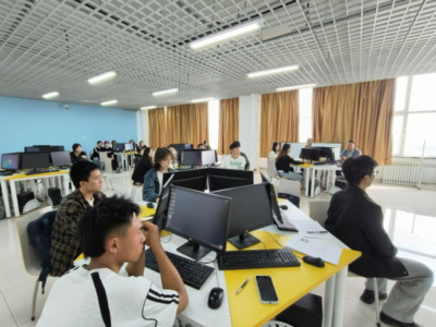 智能科學(xué)學(xué)院人工智能通用技術(shù)微專業(yè)正式開班，賦能計(jì)算機(jī)領(lǐng)域技術(shù)開發(fā)新篇章